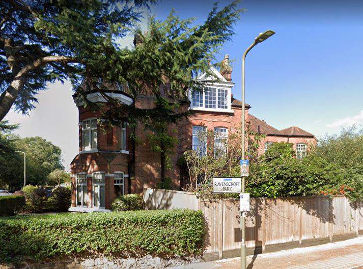 Abbey Ravenscroft Park Nursing Home in Barnet