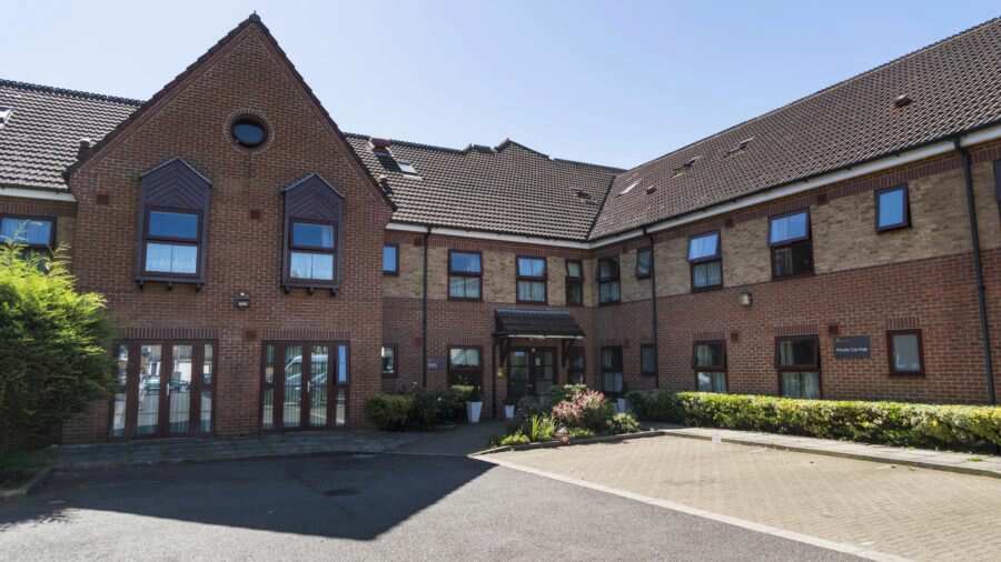 Ashgrove Care Home in Hounslow