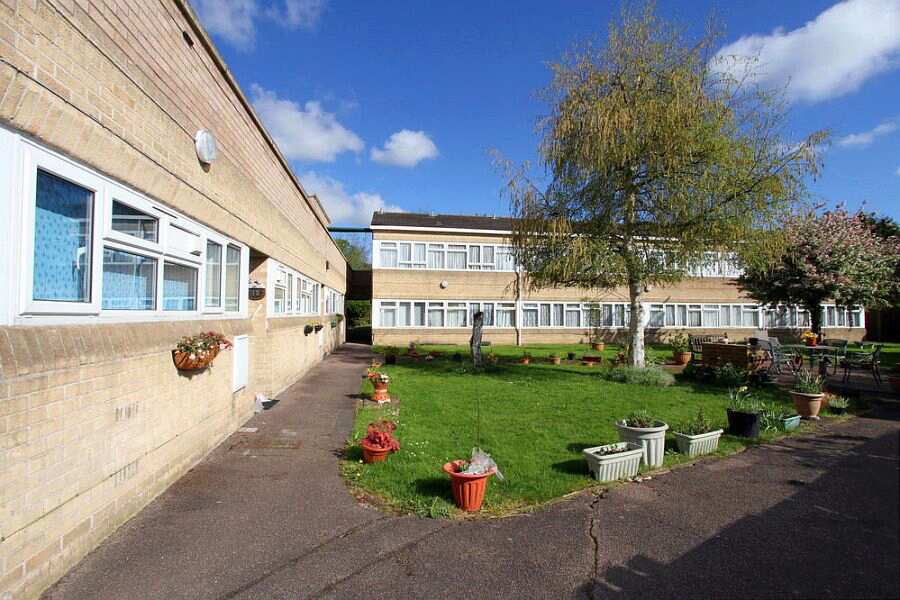 Albuhera Close in Middlesex