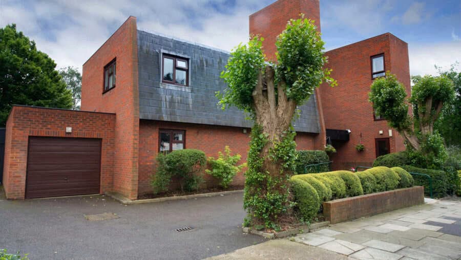 Hildridge Court
