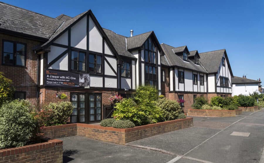 Aston House Care Home in Middlesex