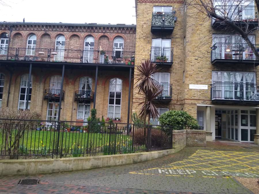 Washington Court