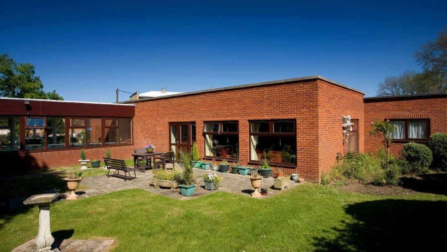 Pendle Court