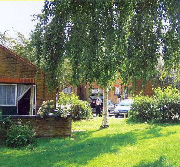 Meadowbank Close
